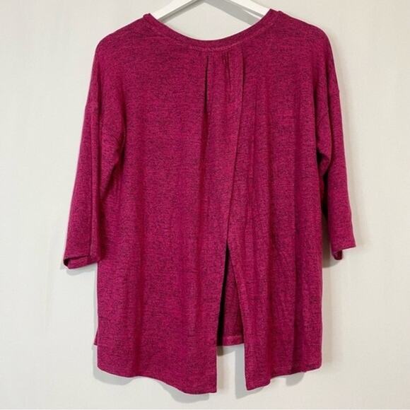 Bobeau Women’s Long Sleeve Split Back Lightweight Sweater Red Bud Size Small NWT - Picture 7 of 7